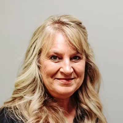 A headshot photo of Kelly Wilson, the patient coordinator at Generation Chiropractic